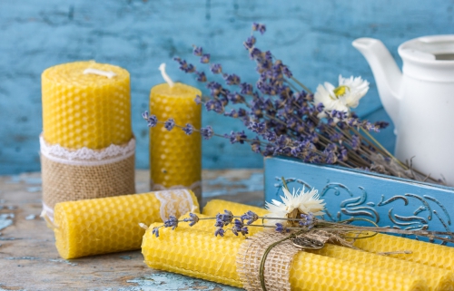 Making Beeswax Candles - A Simple Method, Plus Wicks And Containers